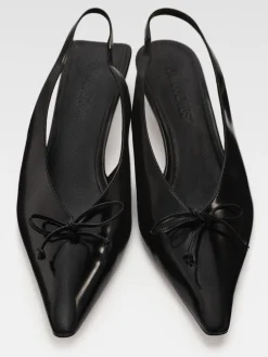 De Cubisto lage slingbacks