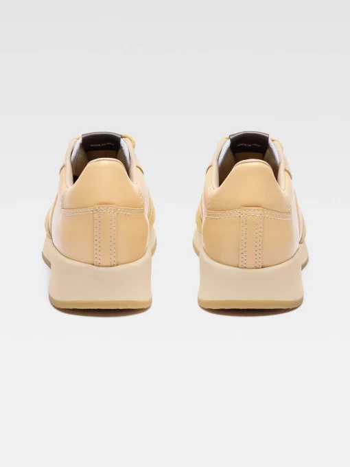 De Daddy sneakers
