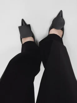 De Duelo lage slingbacks