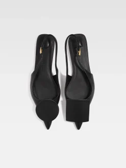 De Duelo platte slingbacks