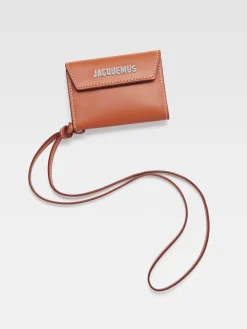 De Jacquemus portemonnee