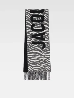 De Jacquemus sjaal