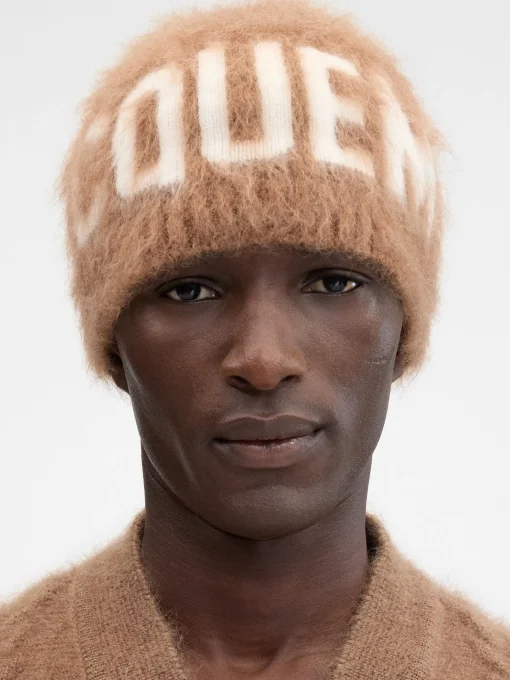 De Logo-beanie
