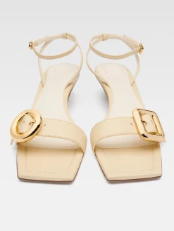 De Regalo lage sandalen