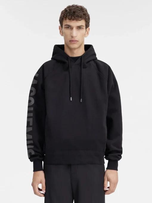 De Typo hoodie