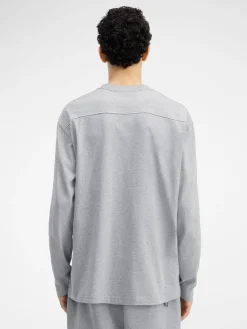Het shirt met lange mouwen