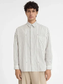 Het shirt met lange mouwen
