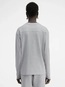 Het shirt met lange mouwen