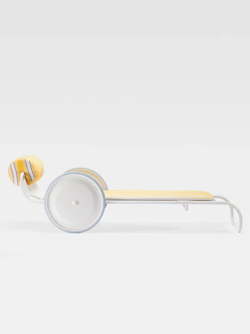 Locus Solus ligstoel Gae Aulenti Jacquemus+Exteta