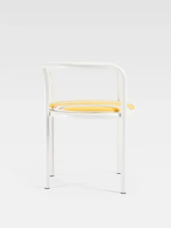Locus Solus stoel Gae Aulenti Jacquemus+Exteta