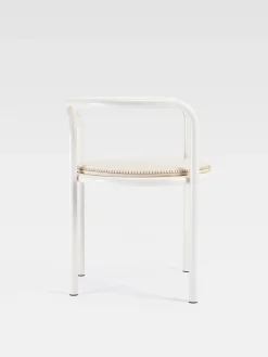 Locus Solus stoel Gae Aulenti Jacquemus+Exteta